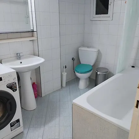 Cosy Flat Helexpo In Old D11 * Thessaloniki