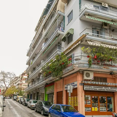 Cosy Flat Helexpo In Old D11 Apartment *