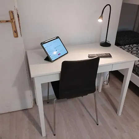 Cosy Flat Helexpo In Old D11 Apartment *